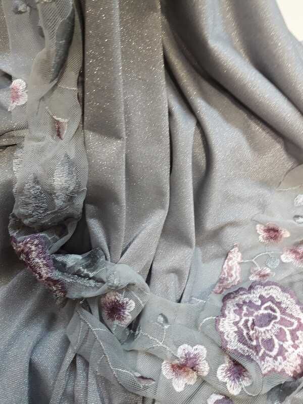Сетка вышивка стрейч Цветочное вдохновение Фон светло-серый